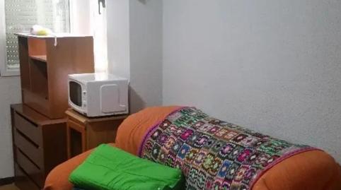 Foto 2 de Estudio de alquiler en Calle de Julia García Boután, 9, Rosas - Musas,  Madrid Capital