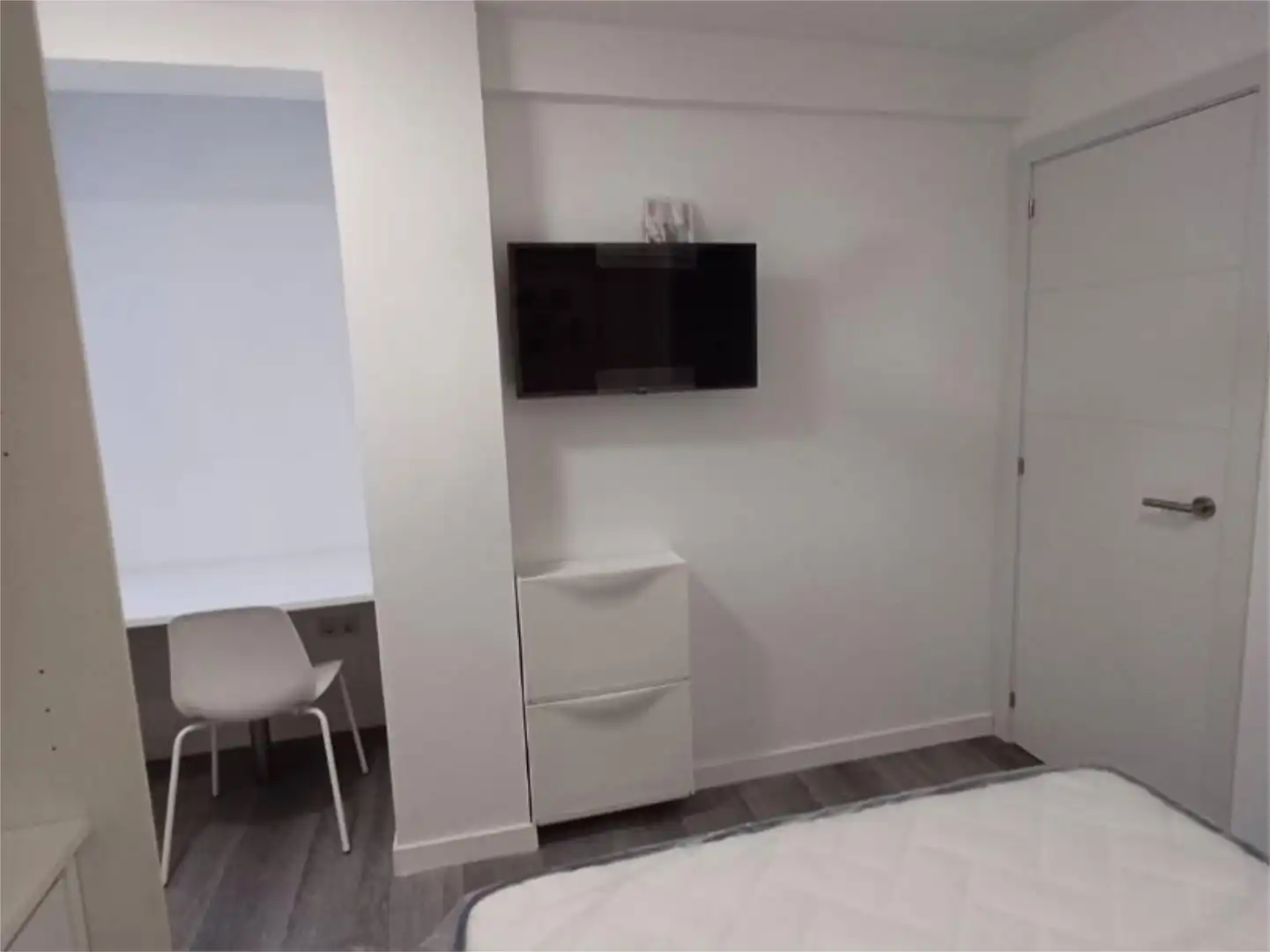 Habitación en Calle Llanonillos, 1, Dos Hermanas - Nuevo San Andrés Habitación de Piso para compartir en Málaga con Amueblado