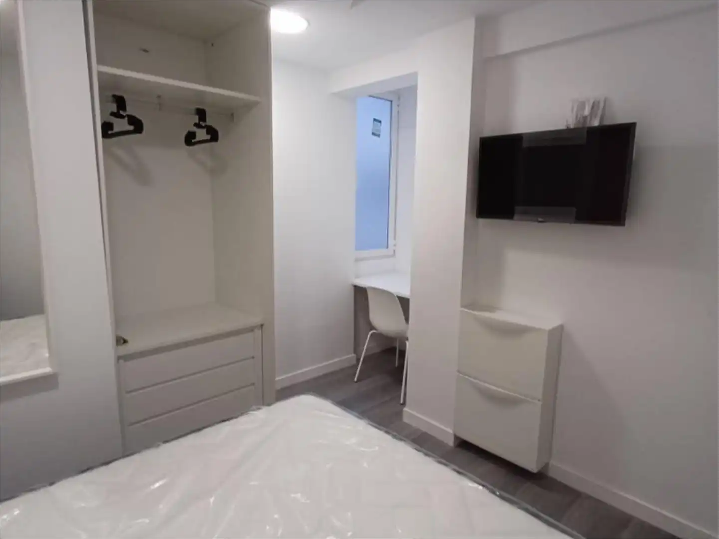 Habitación en Calle Llanonillos, 1, Dos Hermanas - Nuevo San Andrés Habitación de Piso para compartir en Málaga con Amueblado
