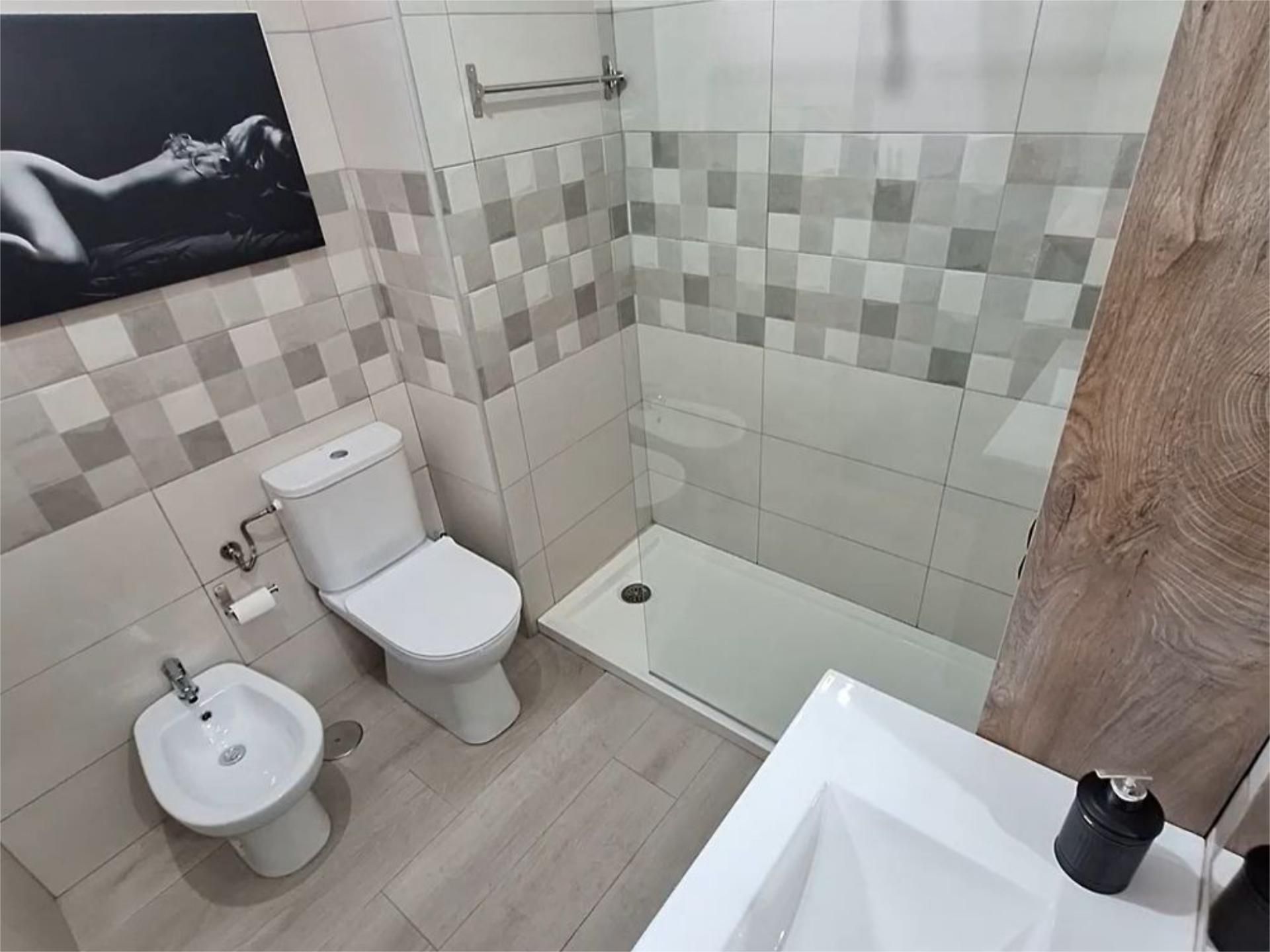 Bathroom of Flat to share in Alicante / Alacant  with Furnished and Balcony