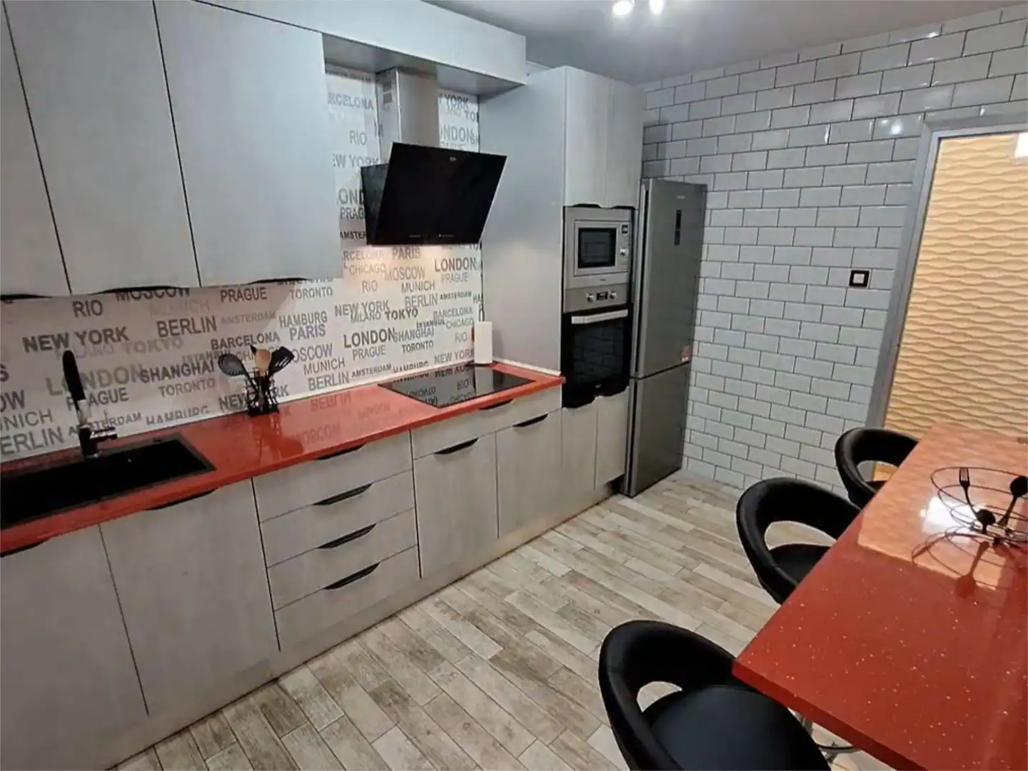 Kitchen of Flat for share in Alicante / Alacant  with Furnished and Balcony
