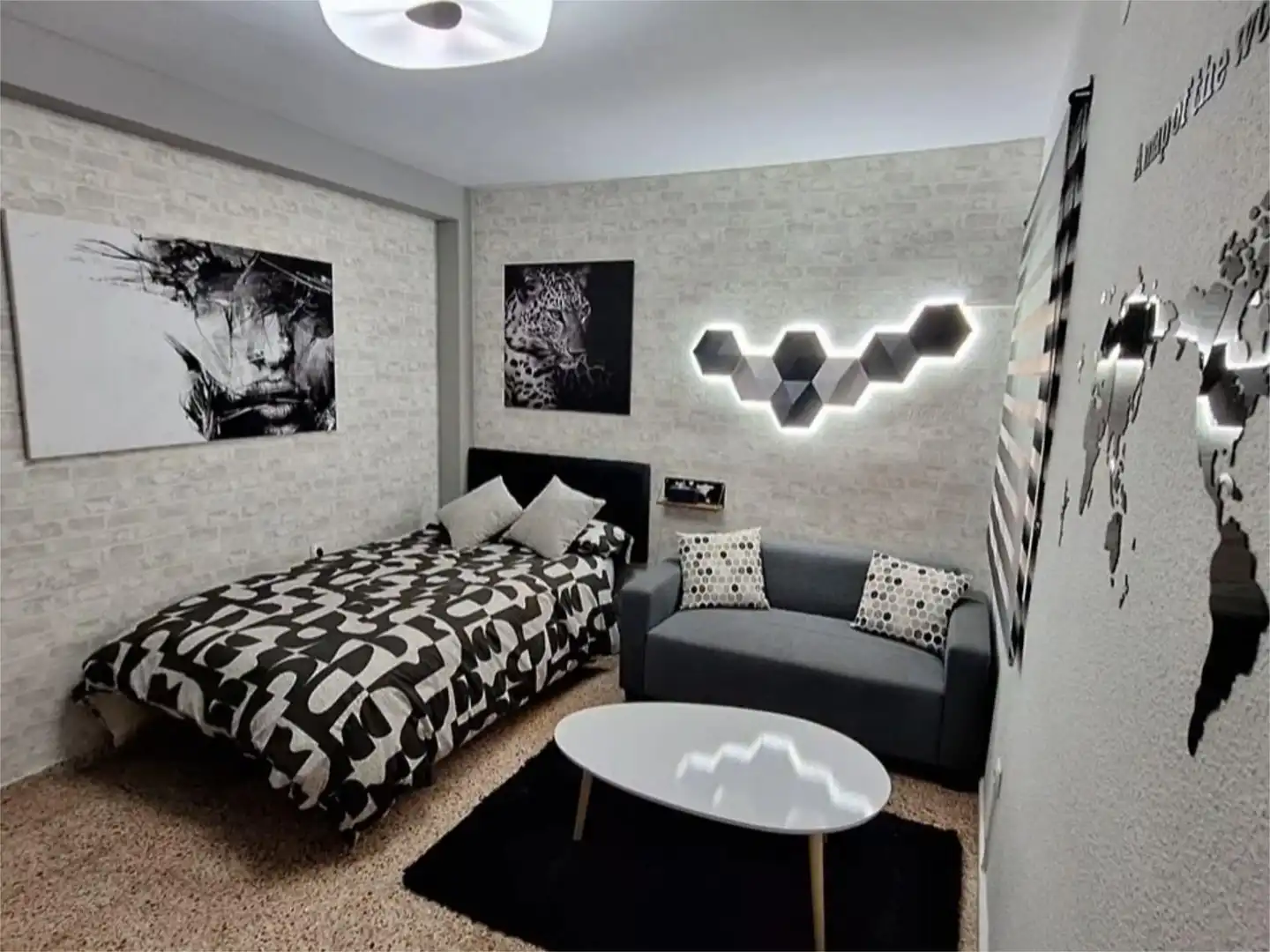 Bedroom of Flat for share in Alicante / Alacant  with Furnished and Balcony