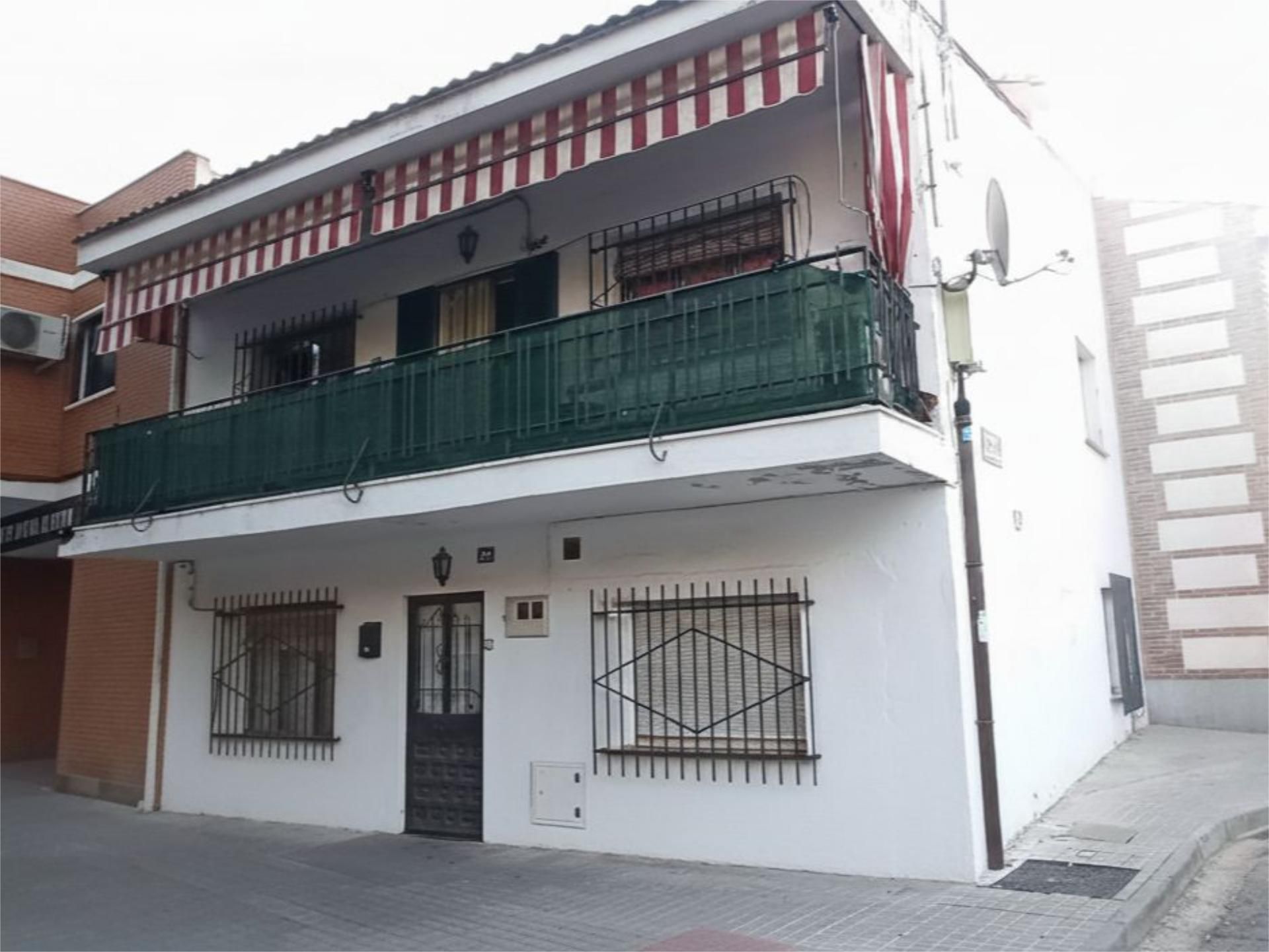 Exterior view of Flat to rent in Brunete  with Air Conditioner, Heating and Balcony