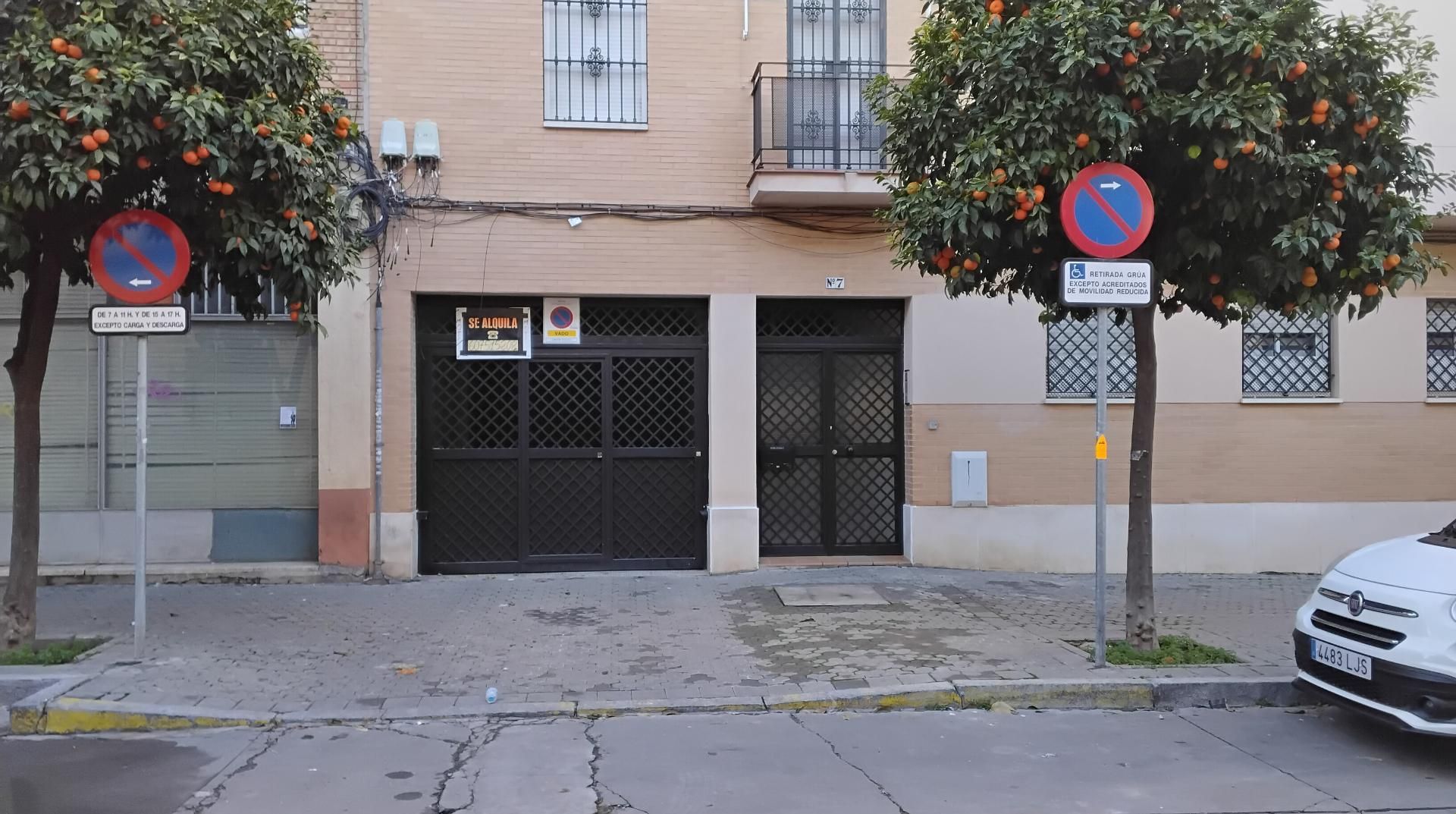 Garage for sale in Calle Galicia, 7, El Cerro Parking of Garage for sale in Sevilla Capital