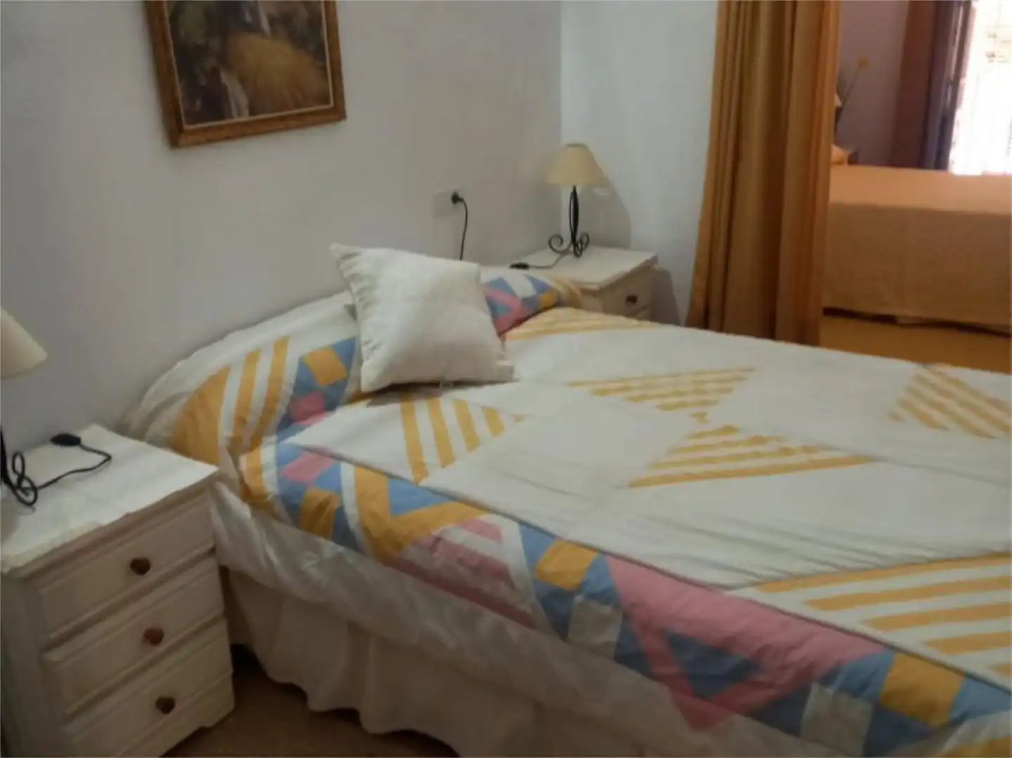 Dormitori de Casa adosada en venda en Torre de Juan Abad amb Moblat i Balcó