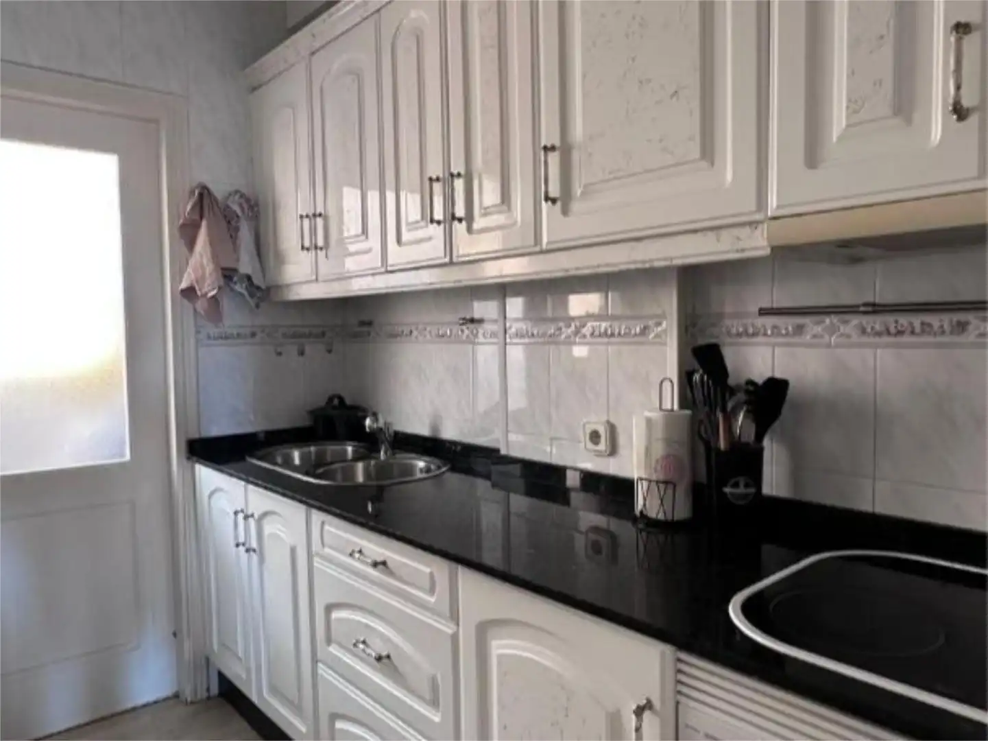 Cocina de Piso en venta en Santa Lucía de Tirajana con Trastero, Amueblado y Parking comunitario