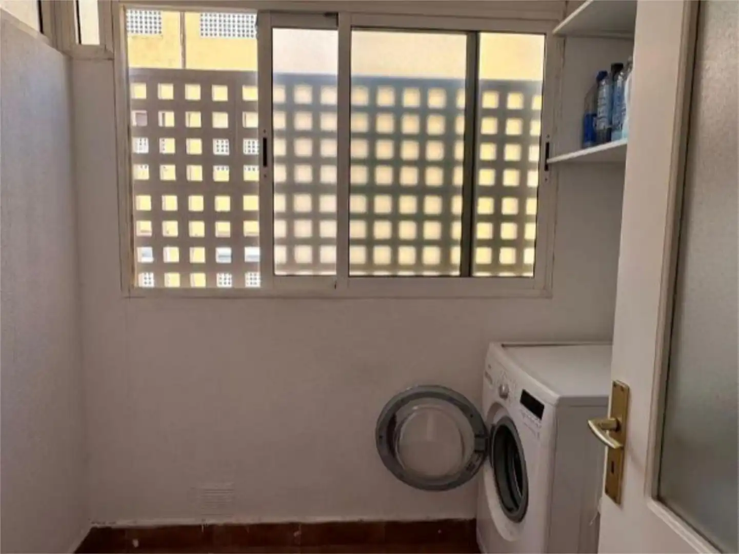 Terraza de Piso en venta en Santa Lucía de Tirajana con Trastero, Amueblado y Parking comunitario