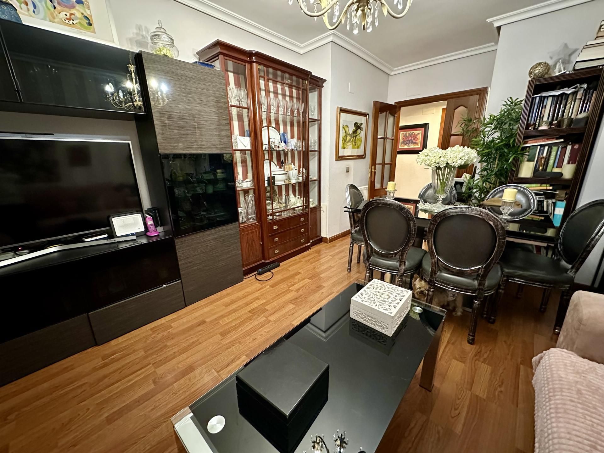 18 Viviendas y casas en venta en Calle Juan Solano Pedrero, Cáceres Capital  | fotocasa