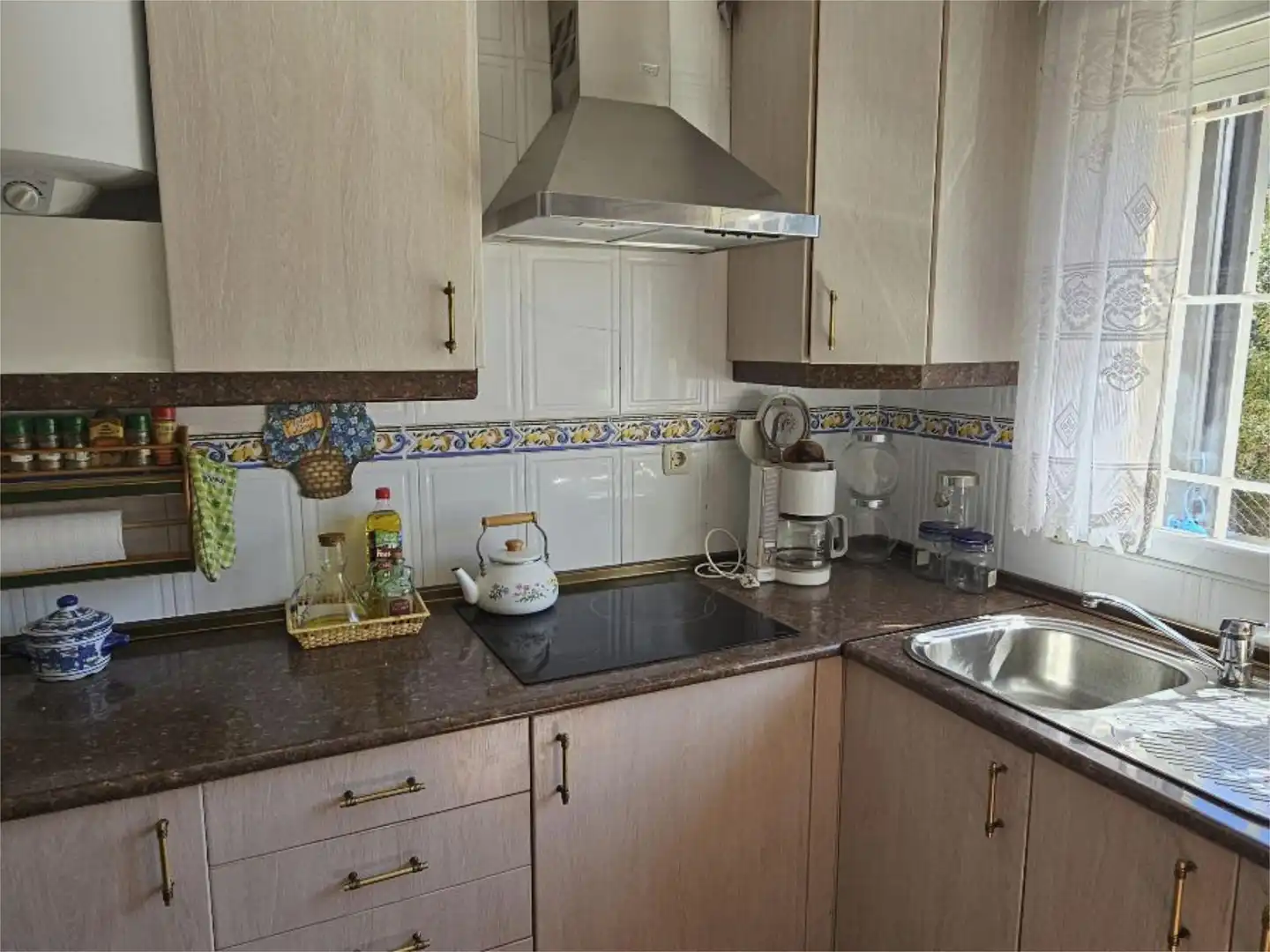 Houses for sale in Calle San Juan, 26, Santo Tomé del Puerto Kitchen of Houses for sale in Santo Tomé del Puerto with Heating, Private garden and Storage room