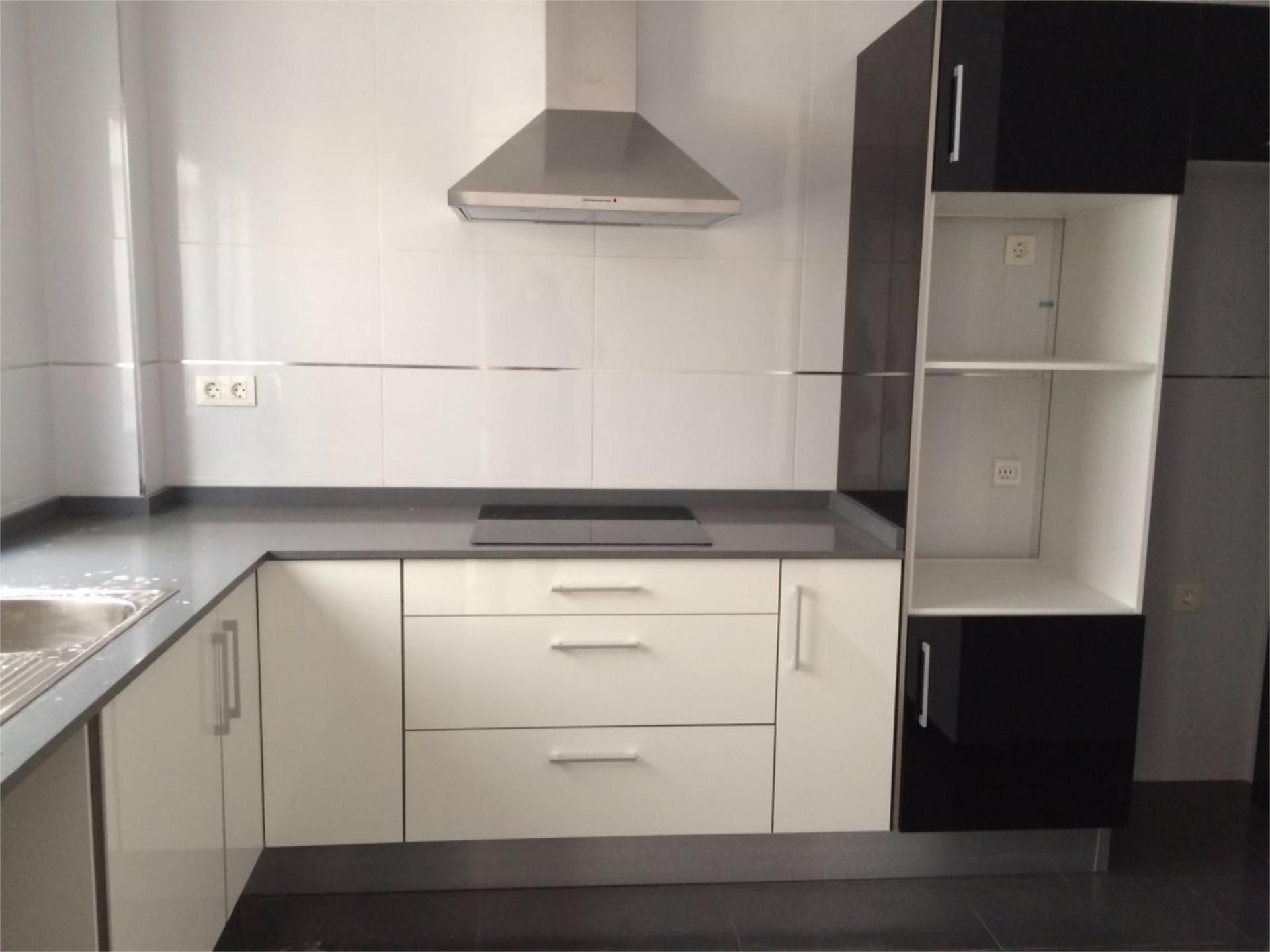 Kitchen of Flat to rent in Vilallonga / Villalonga  with Parquet flooring, Terrace and Video intercom