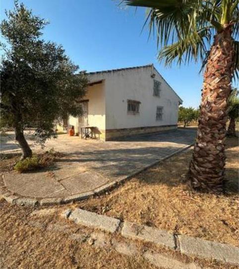 Photo 2 of Single-family semi-detached to rent in Salesianos, Utrera