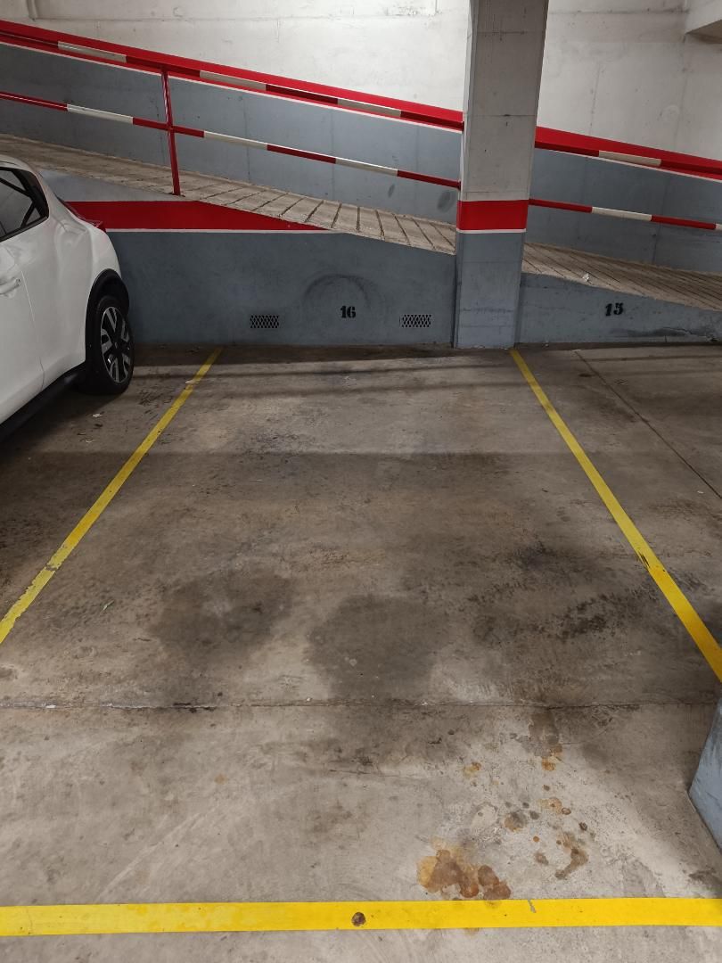 Aparcament de Garatge de lloguer en Girona Capital