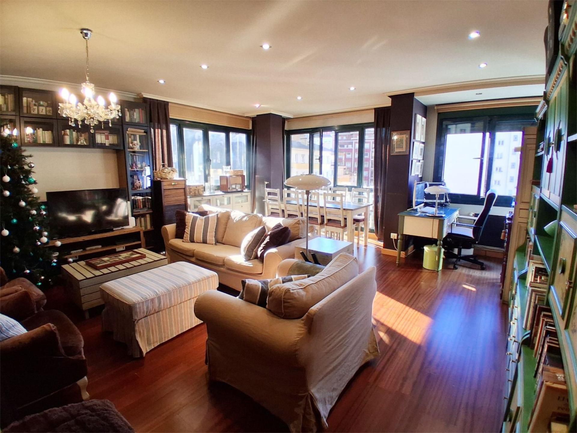 Living room of Flat for sale in Oviedo 