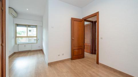 Foto 2 de Pis de lloguer a Calle Leopoldo Alas Clarín, 4, Peñagrande,  Madrid Capital