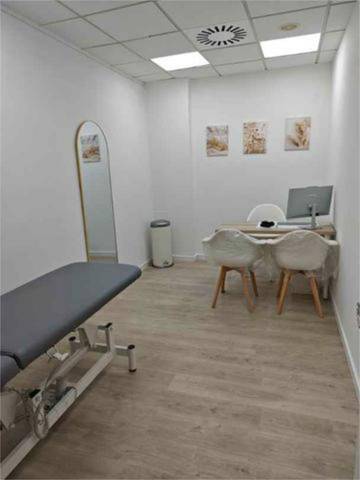 Local comercial en Alquiler en Barrio de Patraix