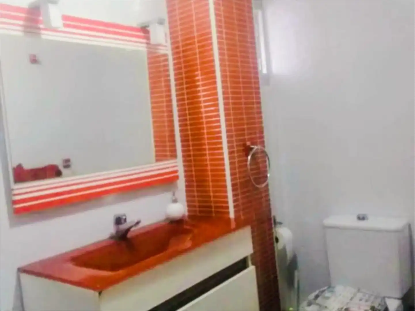 Room in Calle Oxígeno, 7, Virgen del Rosario Bathroom of Flat for share in Torrejón de Ardoz with Heating, Terrace and Furnished