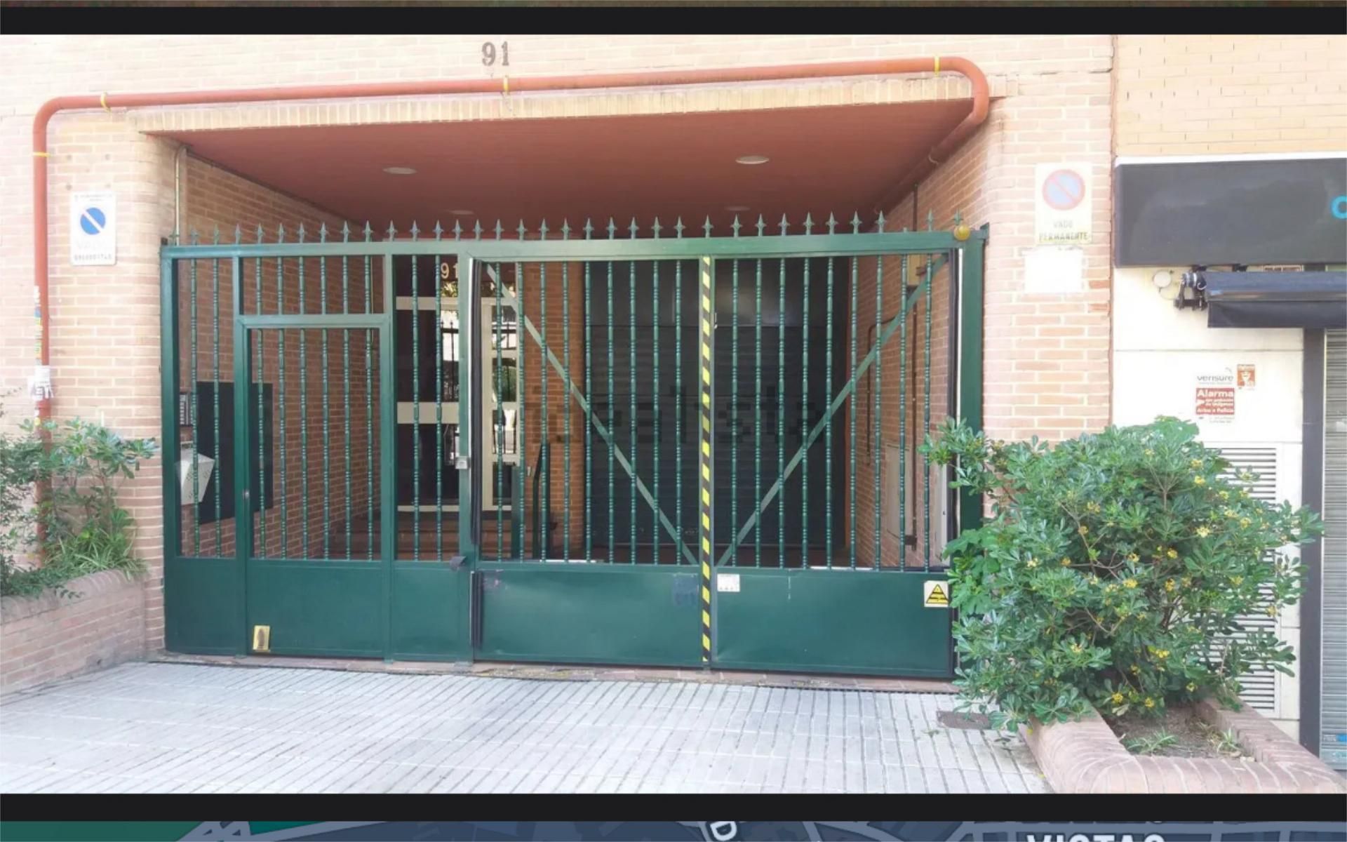 Exterior view of Garage to rent in  Madrid Capital