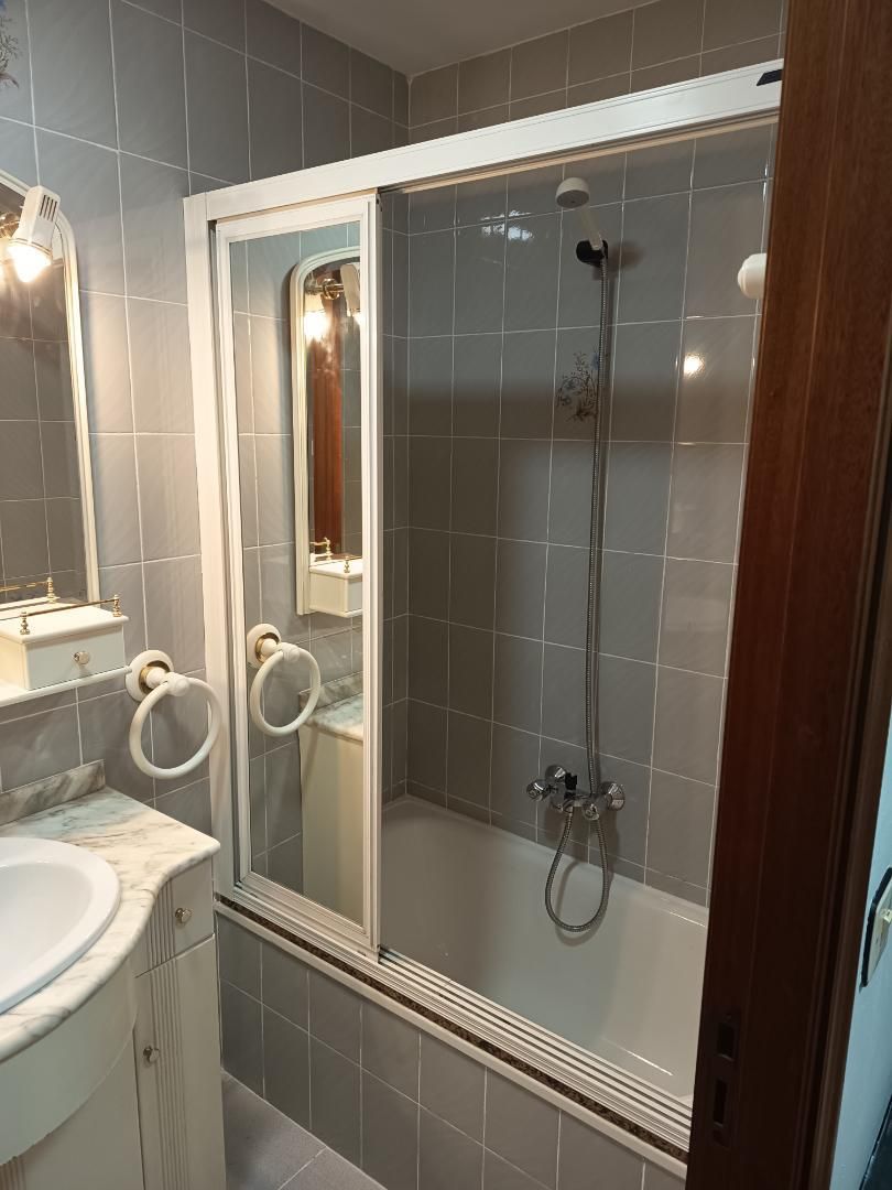 Flat to rent in Calle Xixón, 16, San Pedro - Siana
