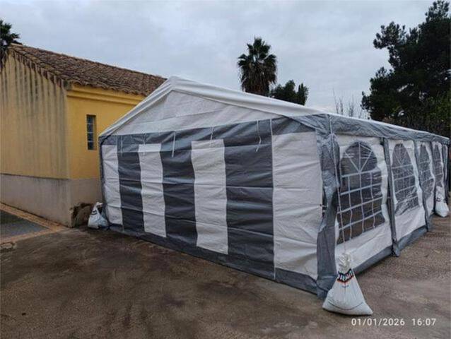 Local comercial en Alquiler en Albatalia