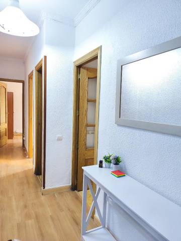 Piso en Alquiler en Calle de Pedrera Baja, 21 en Plaza de Toros