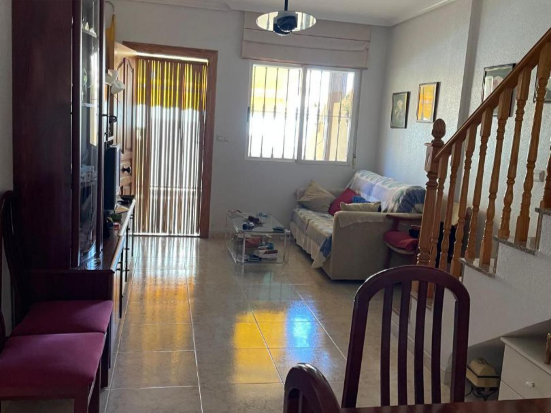 Sala d'estar de Casa adosada en venda en San Javier amb Terrassa