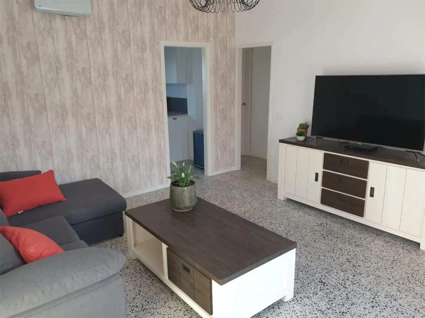 Living room of Flat for sale in Arico  with Private garden, Parquet flooring and Terrace