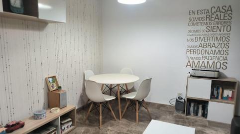 Foto 2 de Piso en venta en Calle de Sixto Celorrio, 24, Arrabal,  Zaragoza Capital