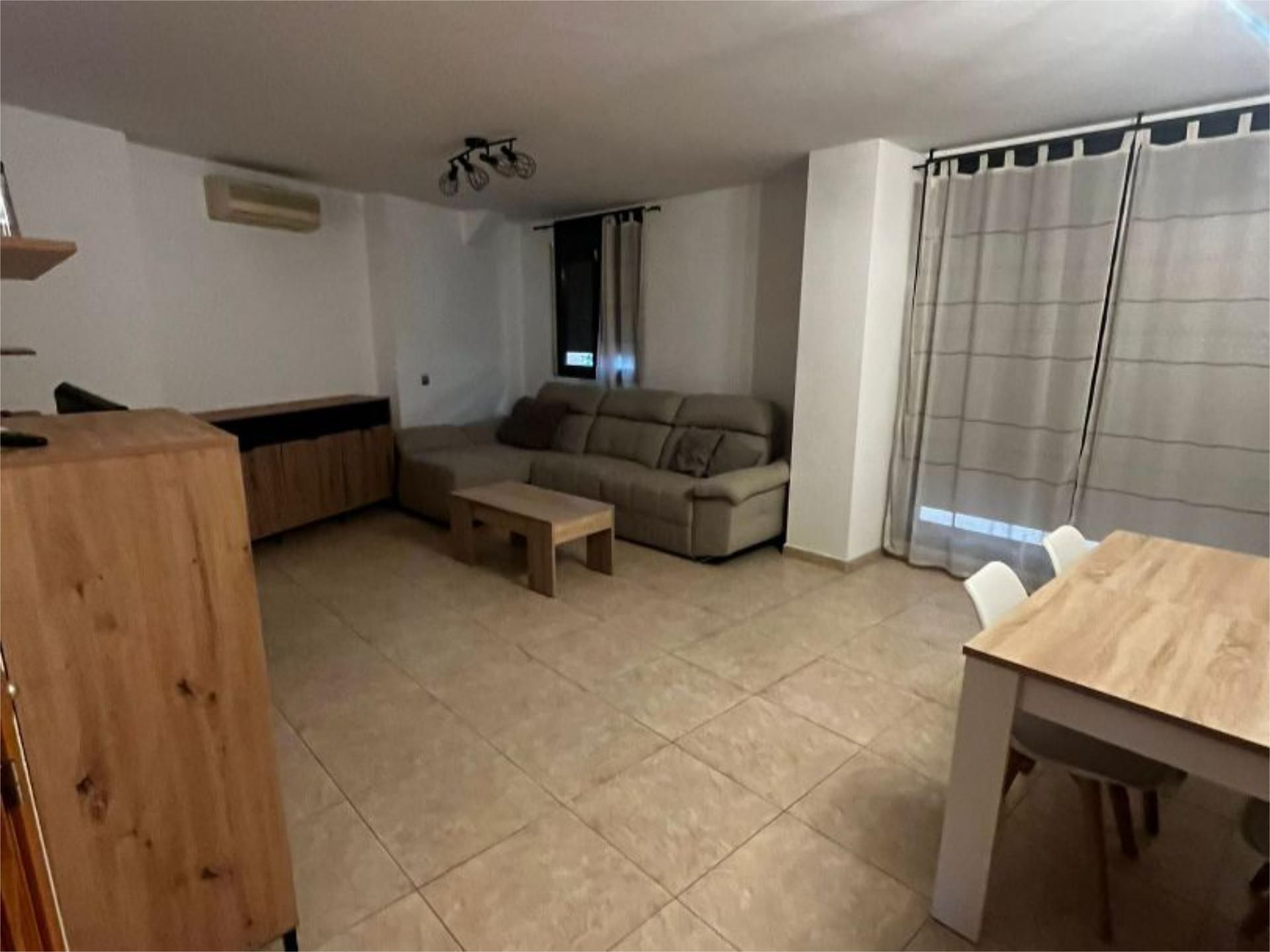 Sala d'estar de Pis en venda en Alcarràs amb Aire condicionat, Terrassa i Balcó