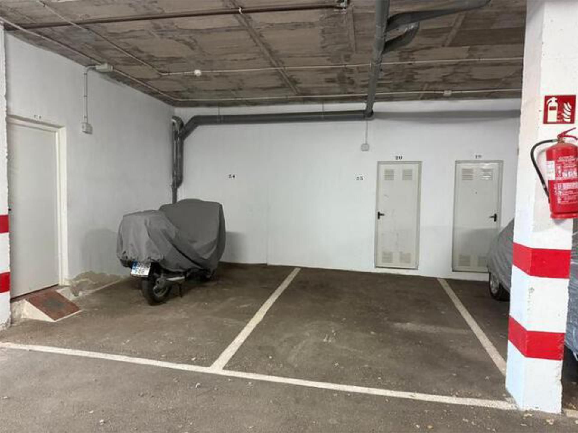Parking of Garage to rent in Torrevieja