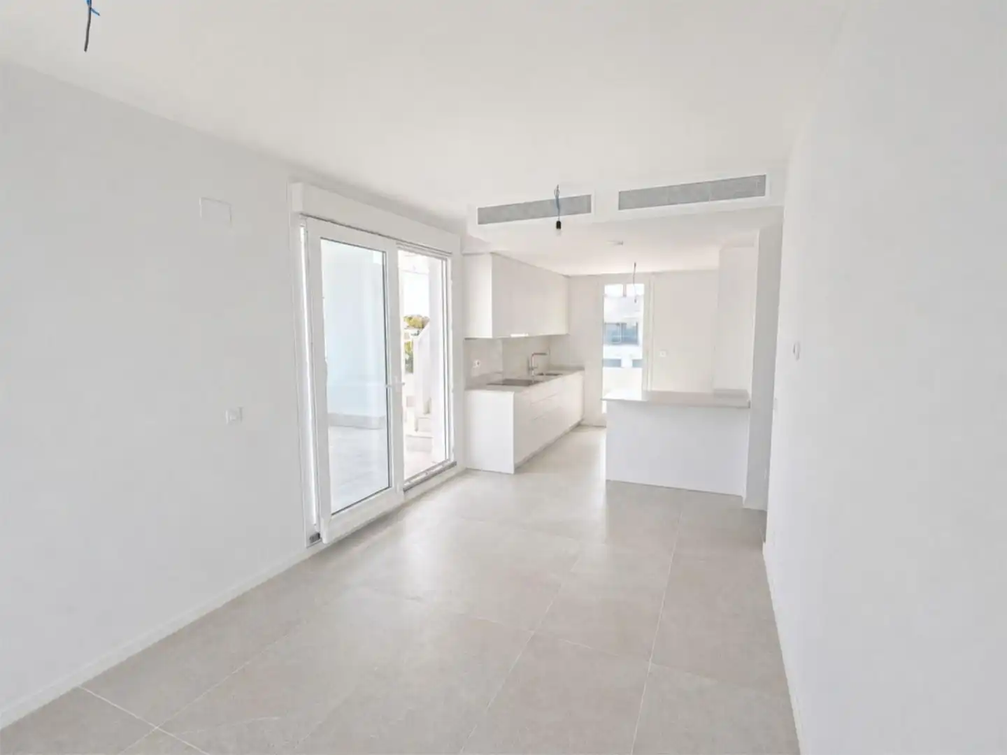 Attic for sale in Avenida de la Música, 8, Las Tres Piedras - Costa Ballena Kitchen of Attic for sale in Chipiona with Air Conditioner, Terrace and Swimming Pool