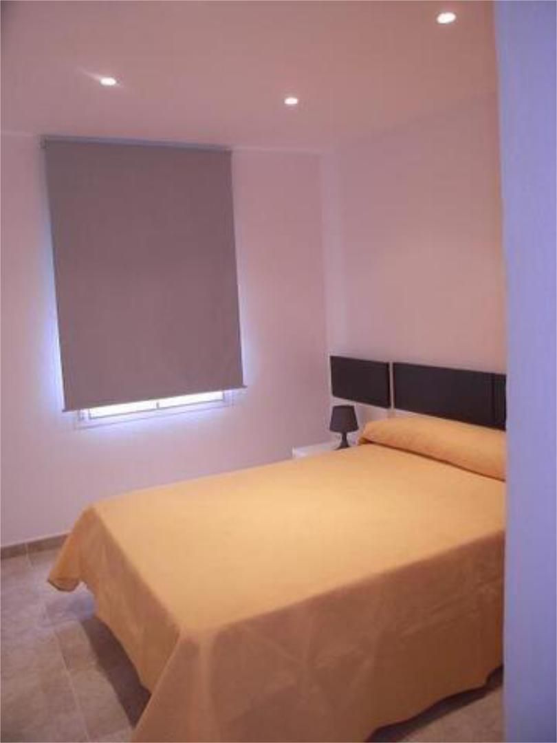 Flat to rent in Cala Blanca Flat to rent in Cala Blanca