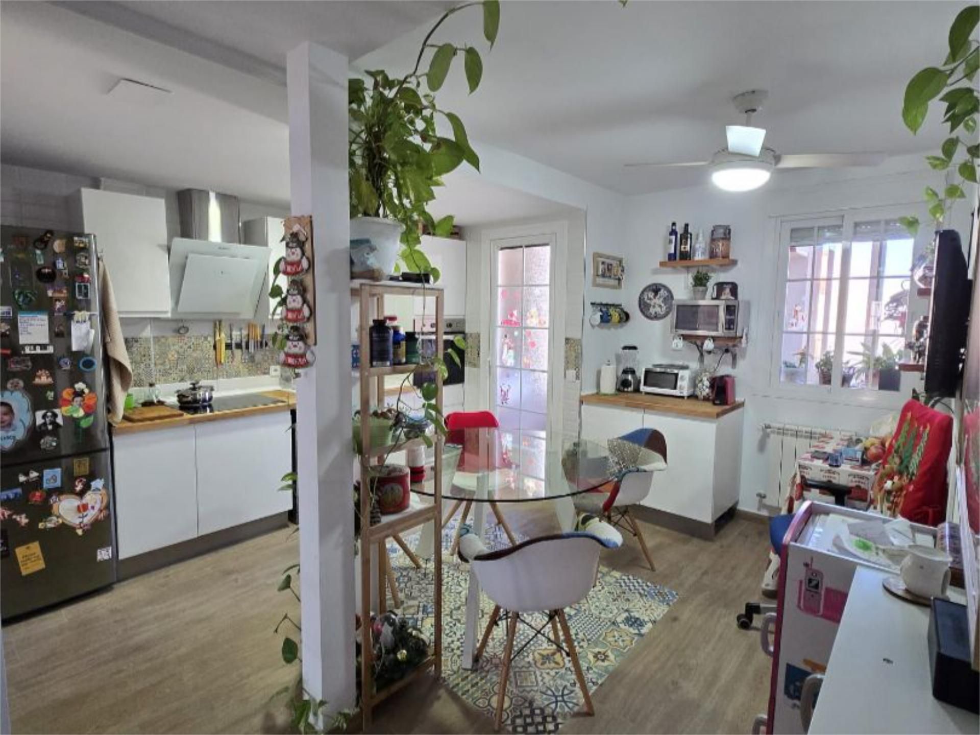 Kitchen of Flat for sale in Valdemoro  with Air Conditioner