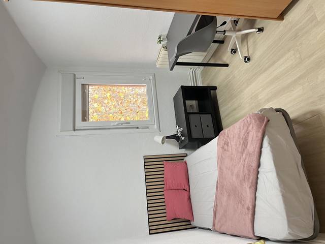 Piso en Alquiler en Calle de Jacinto Benavente, 17 en Hospital