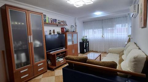 Piso en venta en Avenida de la Raza, 31, El Carmen - Cardeñas, Huelva Capital - imagen 5 Foto 5 de Piso en venta en Avenida de la Raza, 31, El Carmen - Cardeñas, Huelva Capital