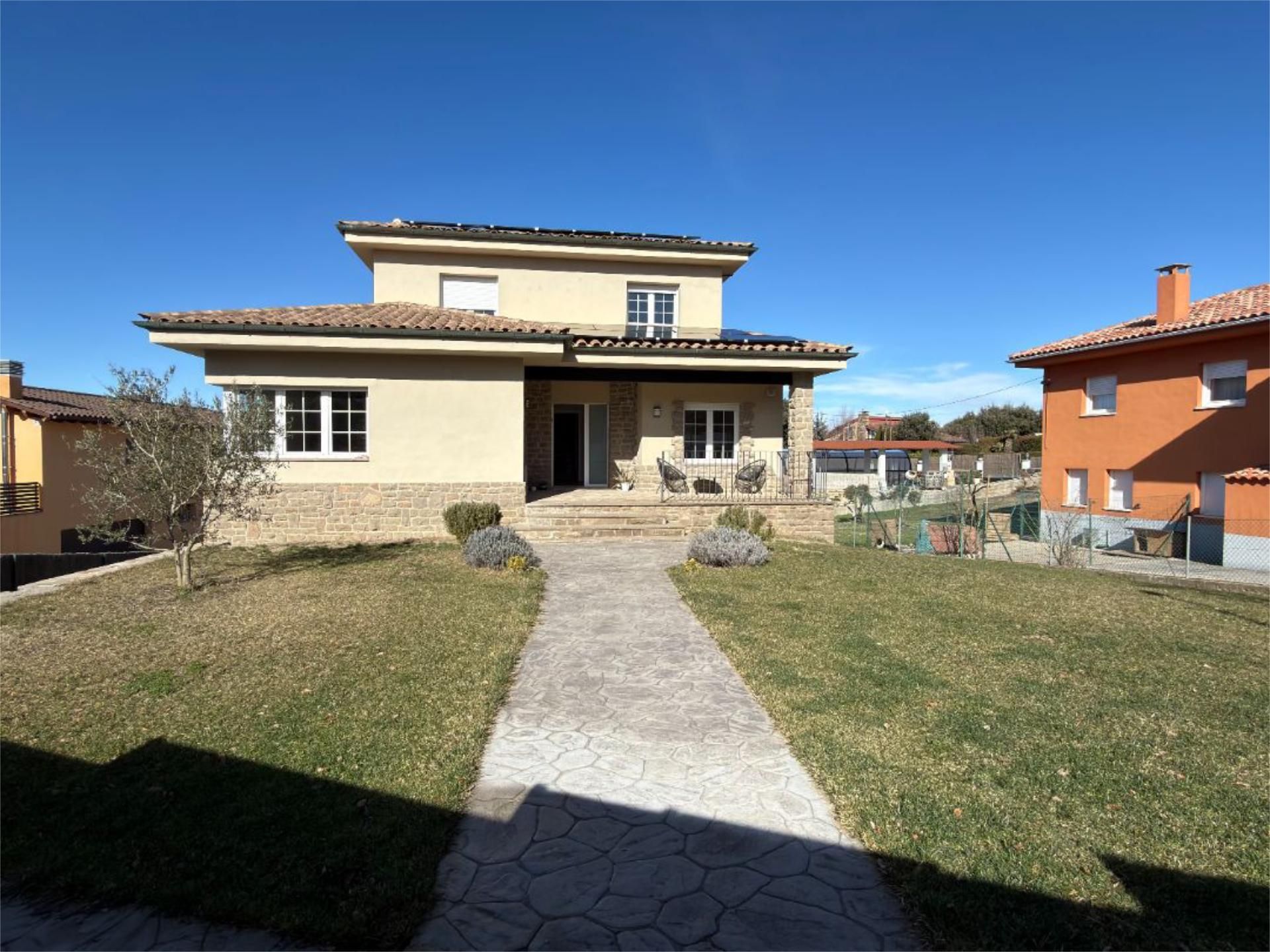 Exterior view of House or chalet for sale in Taradell  with Air Conditioner, Terrace and Swimming Pool