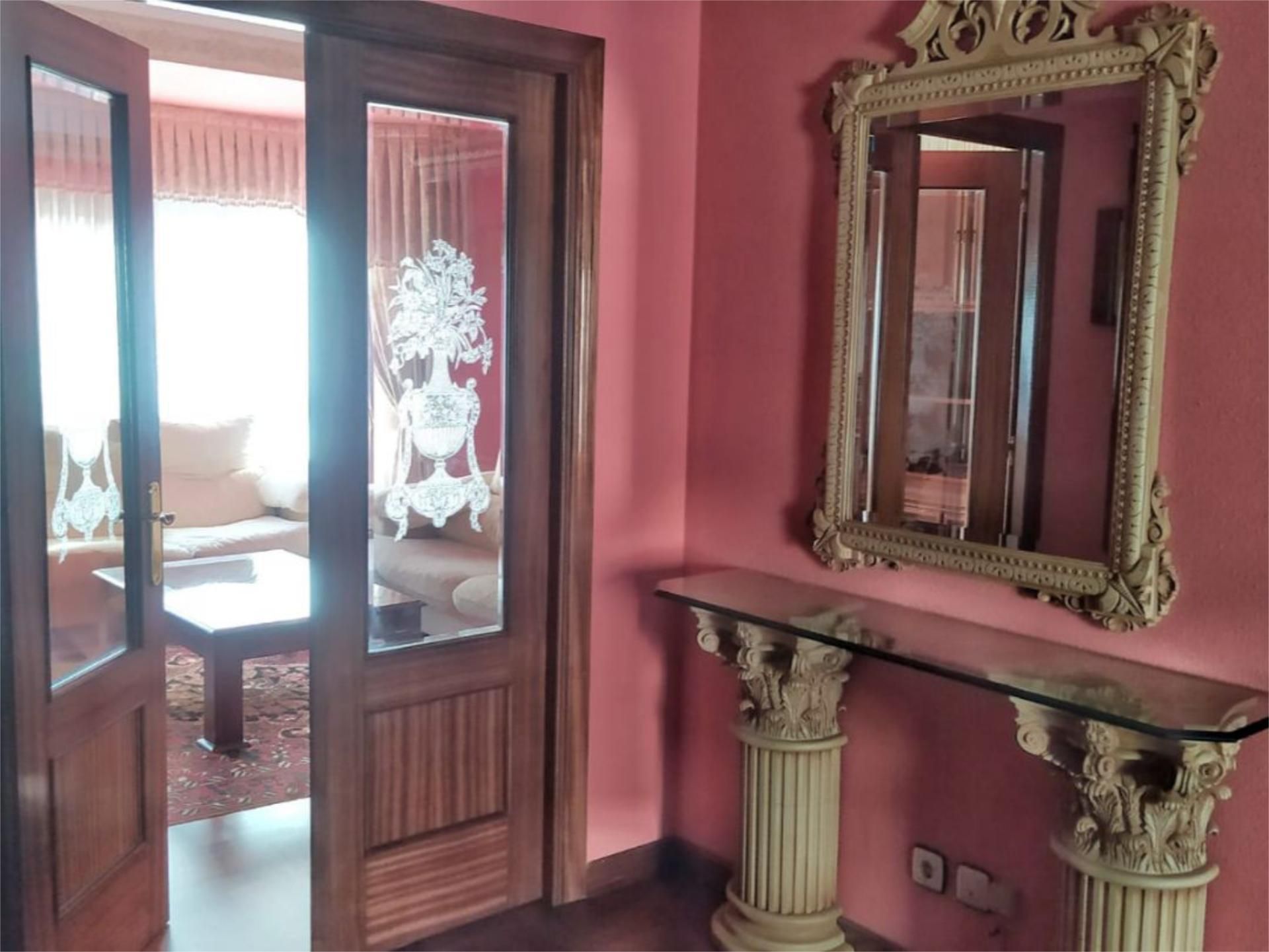 Duplex to rent in Mendibil Kalea, 18, Centro Urbano - Hirigunea