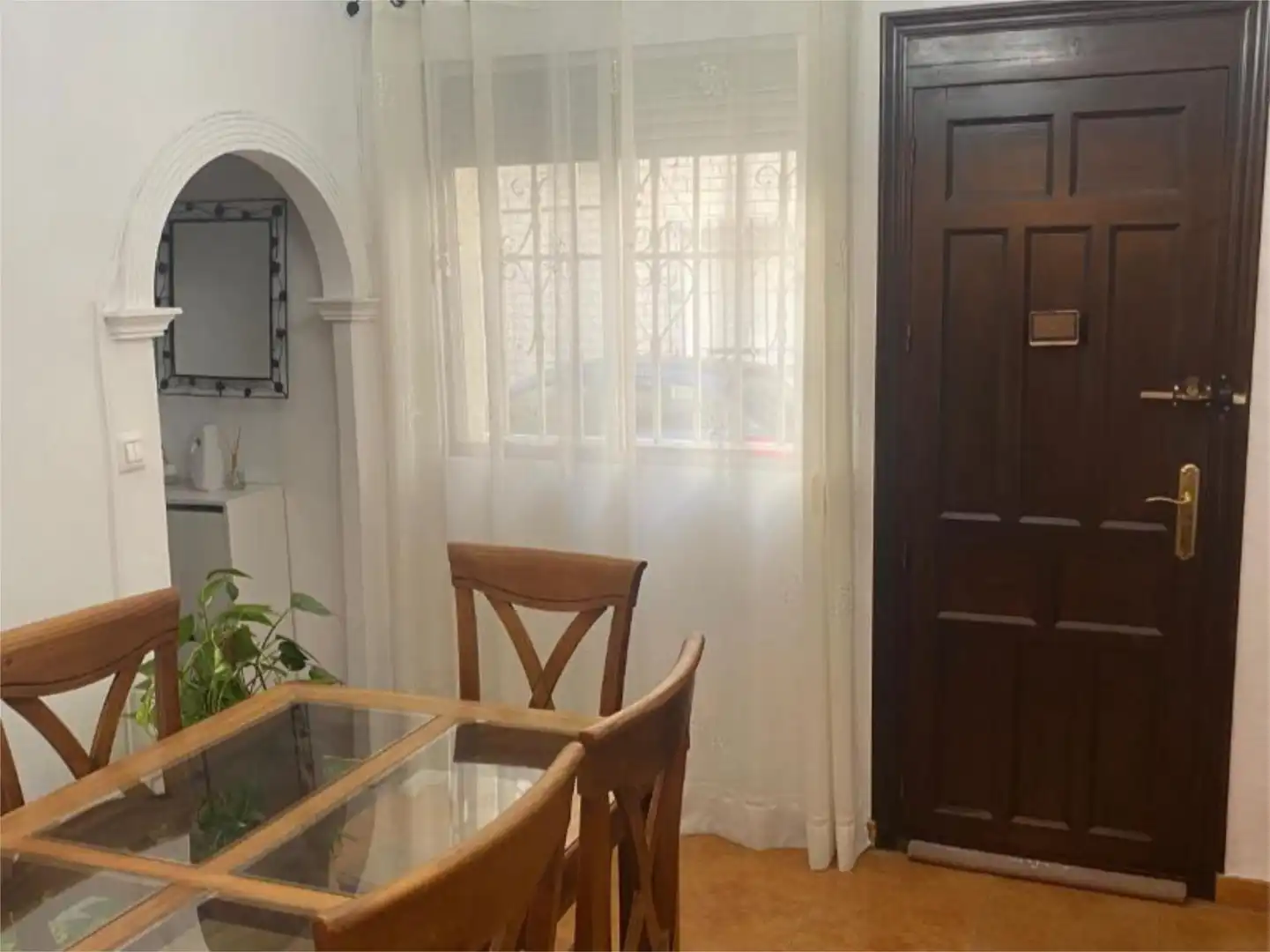 Planta baixa en venda a Calle Moreno de Mora, 4, La Línea de la Concepción Menjador de Planta baixa en venda en La Línea de la Concepción amb Aire condicionat i Terrassa