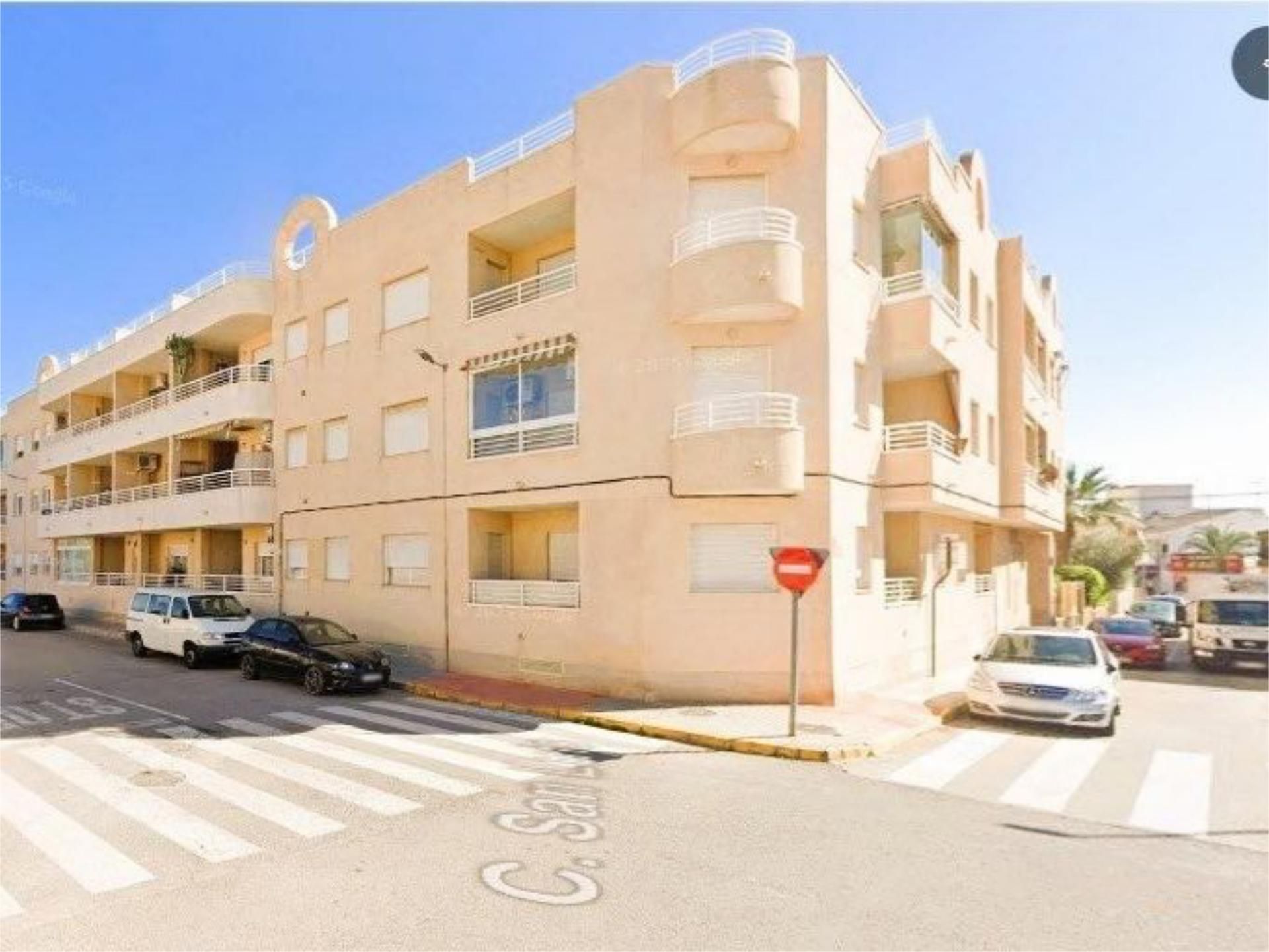 Apartament en venda a Calle 9 de Octubre, 12, Los Montesinos Vista exterior de Apartament en venda en Los Montesinos amb Aire condicionat, Piscina i Balcó