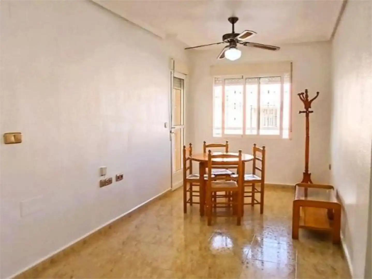 Piso en venta en Calle 9 de Octubre, 12, Los Montesinos Comedor de Piso en venta en Los Montesinos con Aire acondicionado, Calefacción y Piscina
