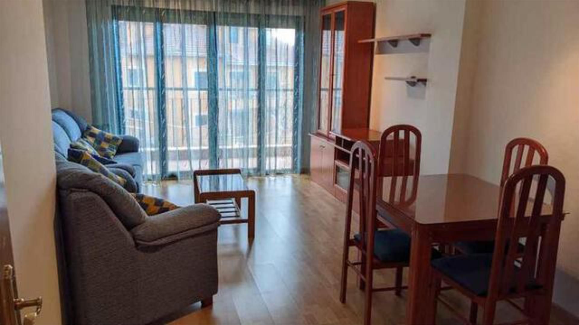 Flat to rent in Torrecaballeros