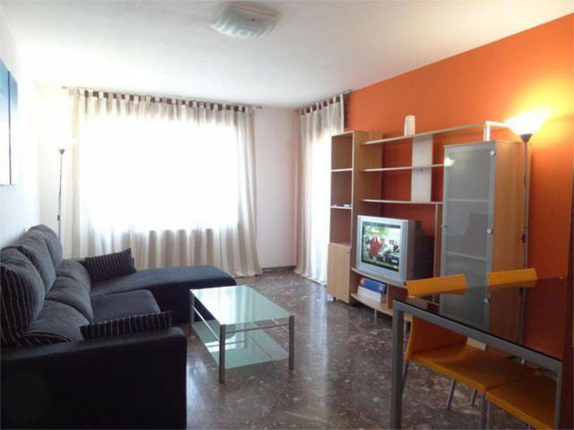 Piso en Alquiler en Calle Madres de la Plaza de Mayo, 9 en Parque Palomar – Bombarda