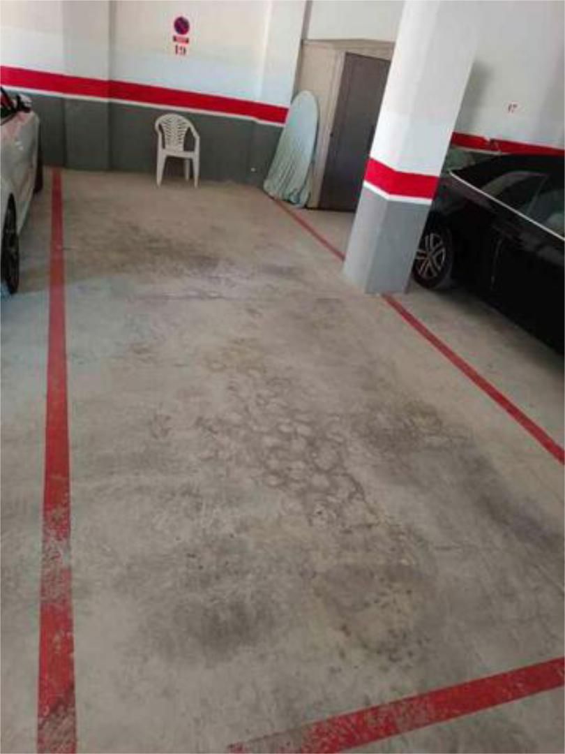 Parking of Garage to rent in Orihuela
