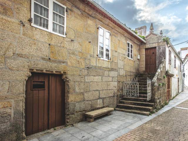 Piso en Venta en Adina - Portonovo