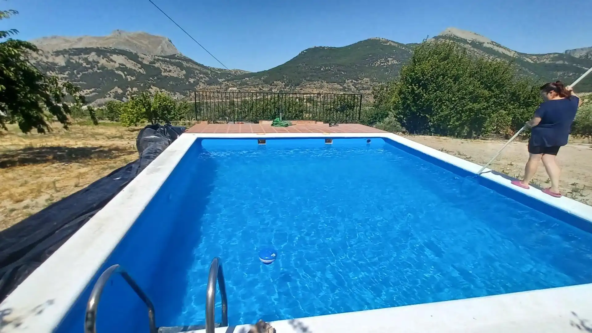 Piscina de Terreno en venta en Torres