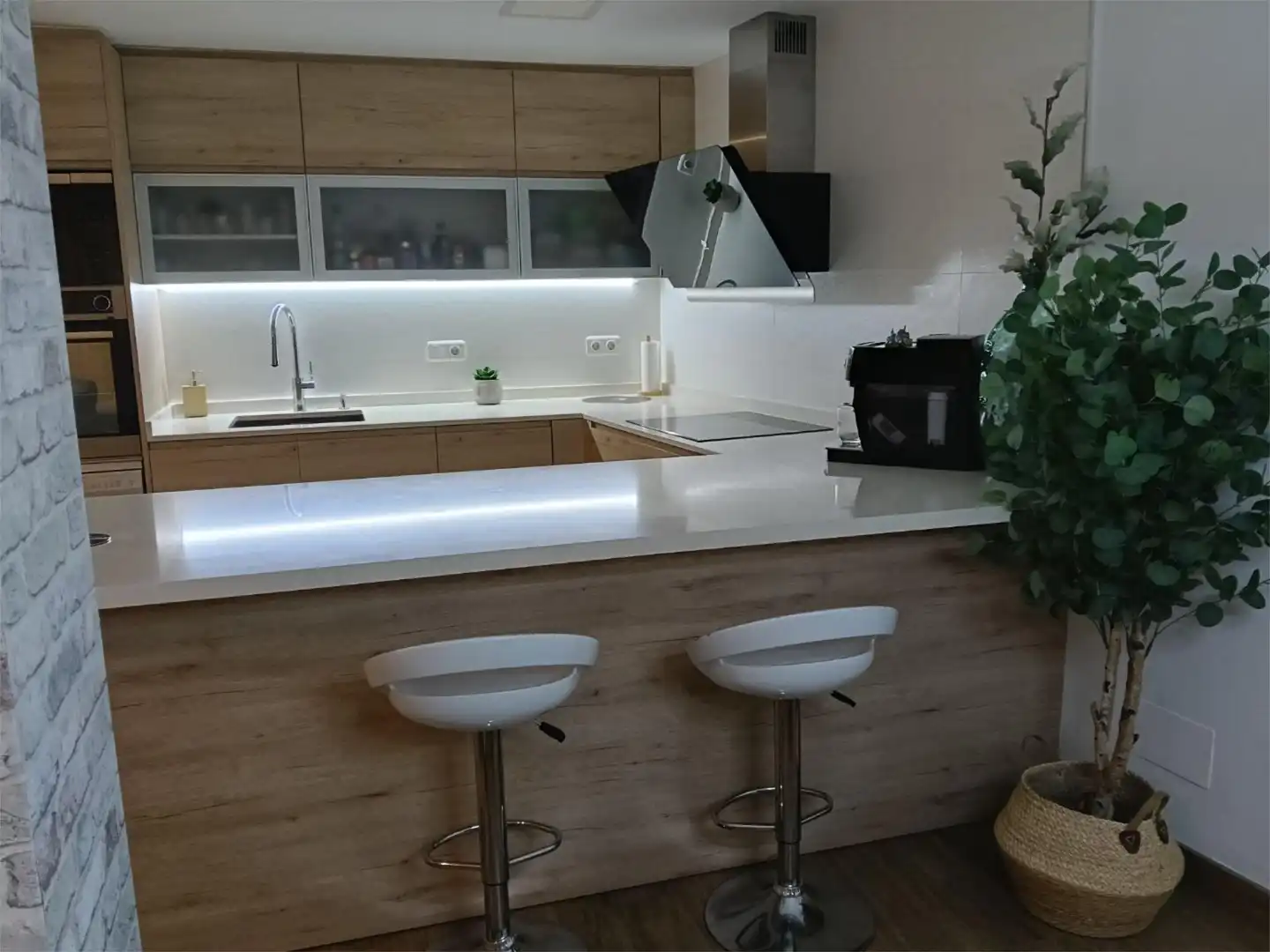 Houses for sale in Carrer de Son Amonda, 9, Son Amonda - Reis Catòlics Kitchen of Houses for sale in Inca with Air Conditioner, Terrace and Swimming Pool