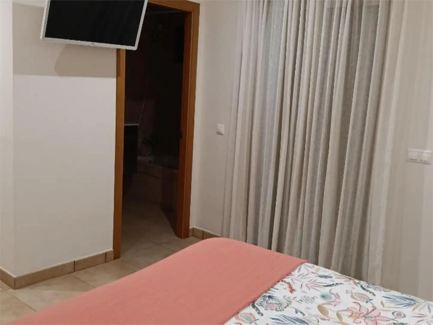 Houses for sale in Carrer de Son Amonda, 9, Son Amonda - Reis Catòlics Bedroom of Houses for sale in Inca with Air Conditioner, Terrace and Swimming Pool