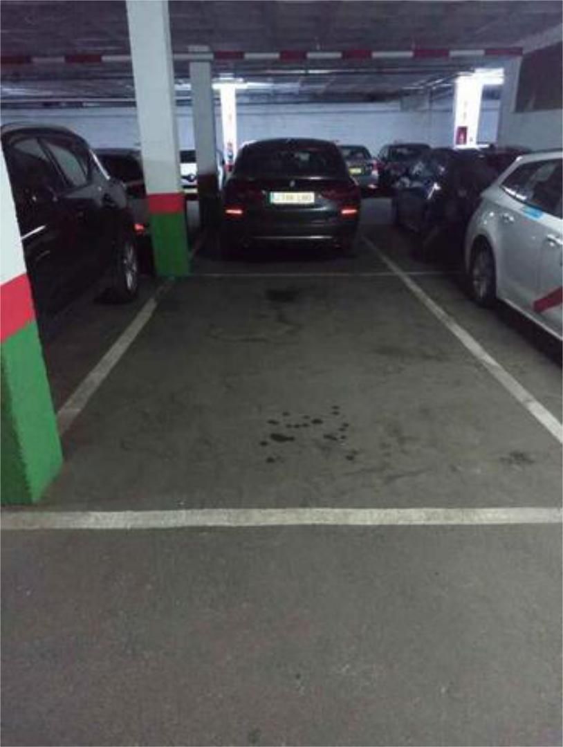 Parking of Garage to rent in  Madrid Capital