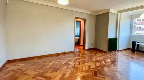 Photo 2 of Flat for sale in Avenida de Burgos, 37, Castilla,  Madrid Capital