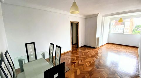 Foto 3 de Piso en venta en Avenida de Burgos, 37, Castilla, Madrid Capital