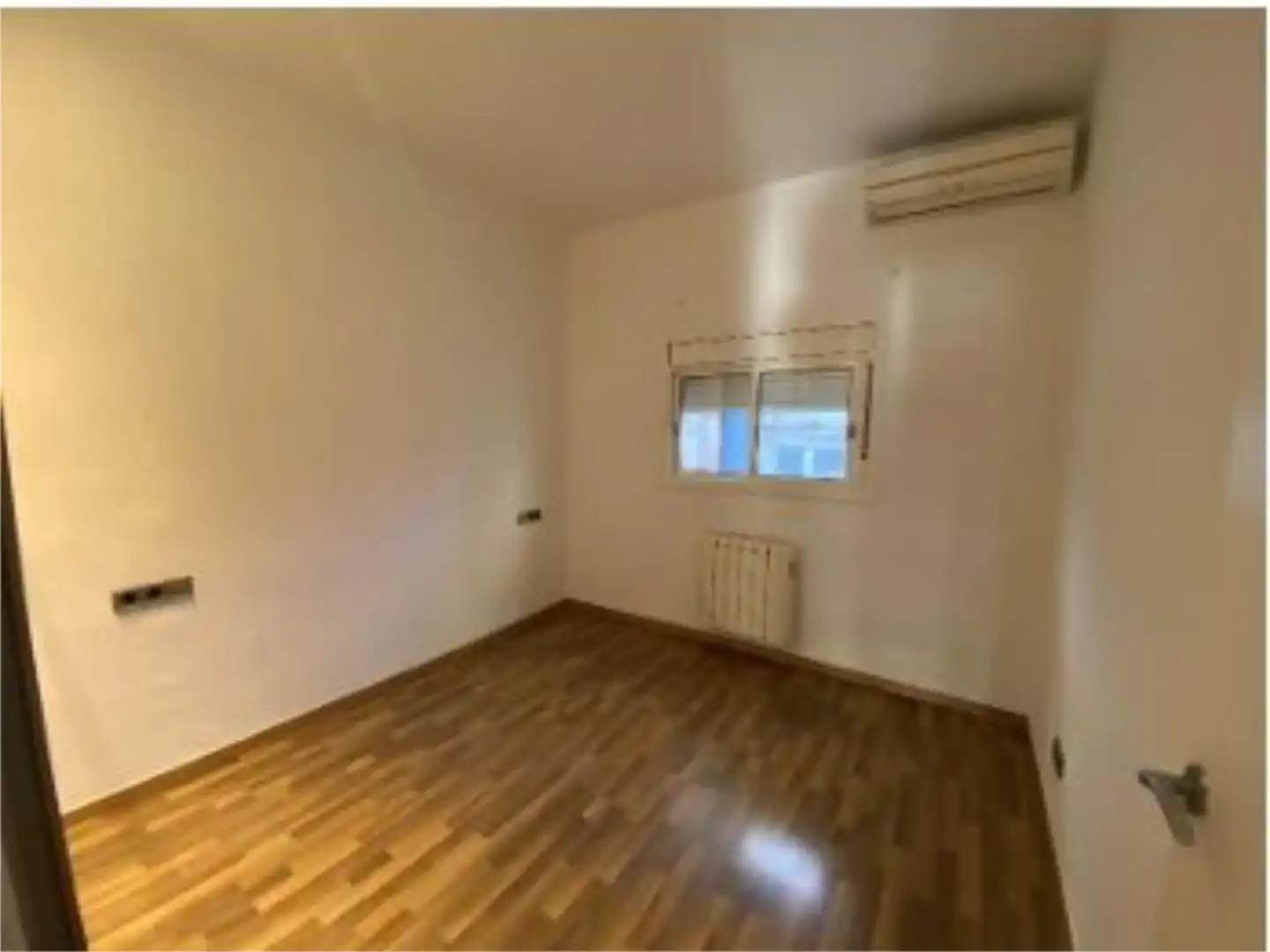 Flat for sale in Carrer de Déu I Mata, 142, Barri de les Corts Flat for sale in Barcelona Capital with Air Conditioner and Terrace